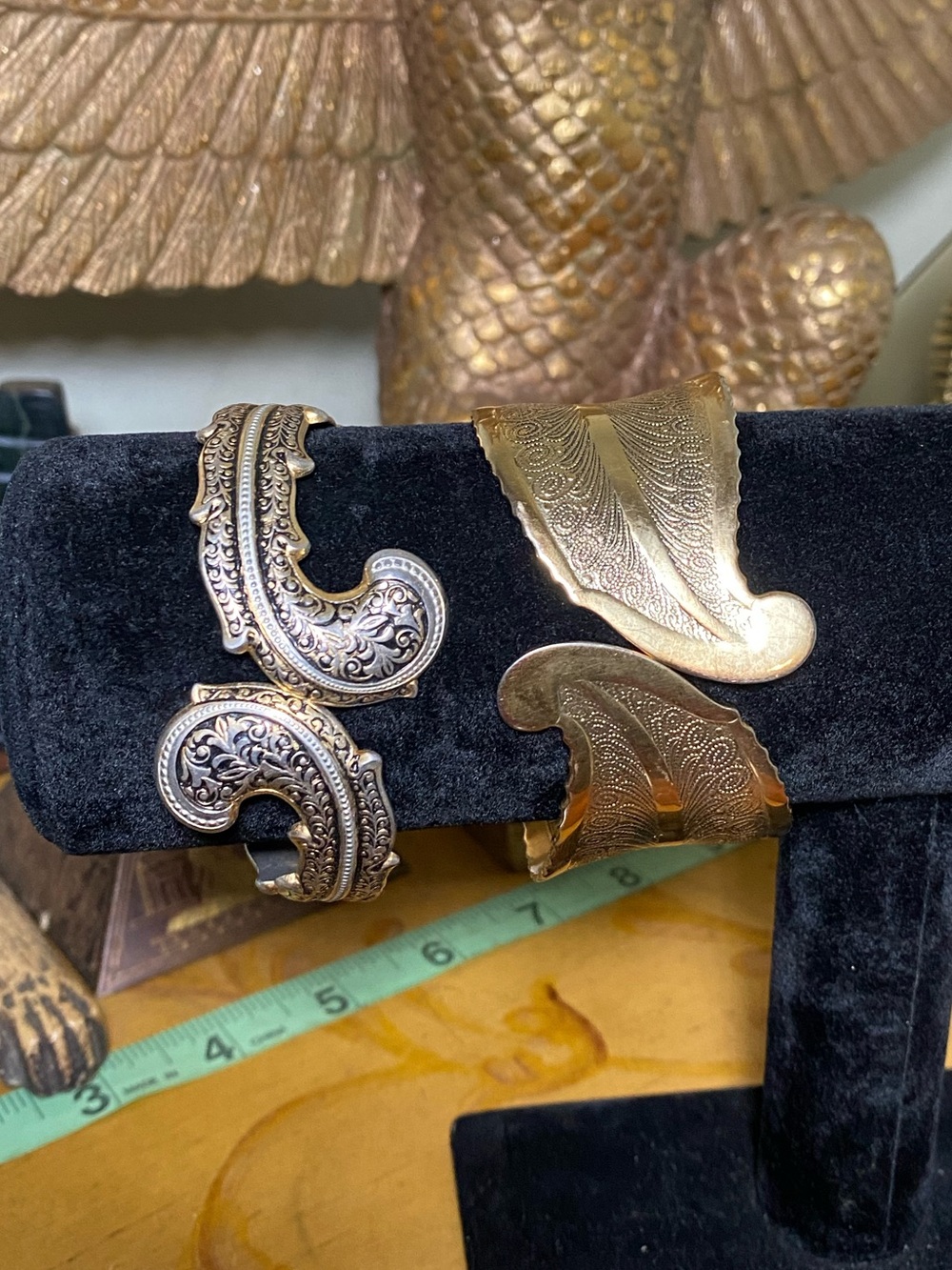 Vintage Cuff Bracelet Set - Women's Accessories